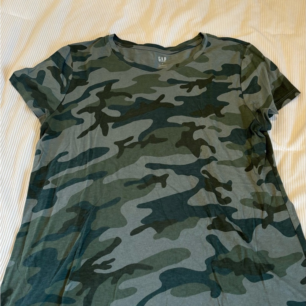 GAP Green Camouflage Tee